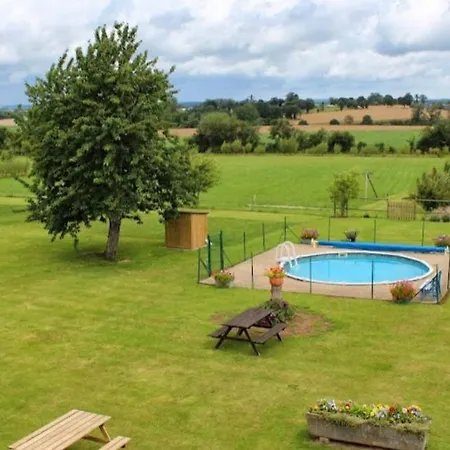 La Maison Neuve Apartment *