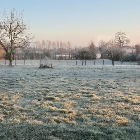 La Maison Neuve Apartment *